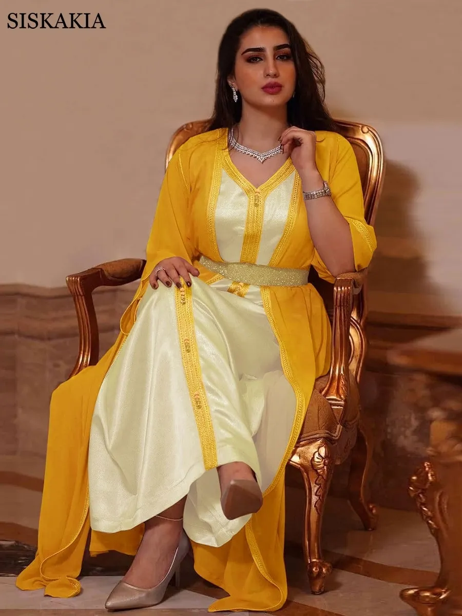 Caftan en mousseline top et satin de soie