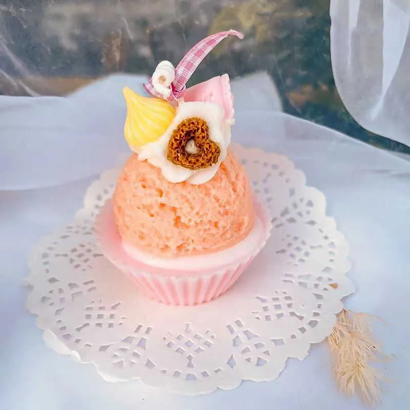 Świec ręcznie robione lody Cupcake świece zapachowe Domowe ozdoby stoliki Dorasa dla smakoszy Case Creative Birthday Gifts for Children