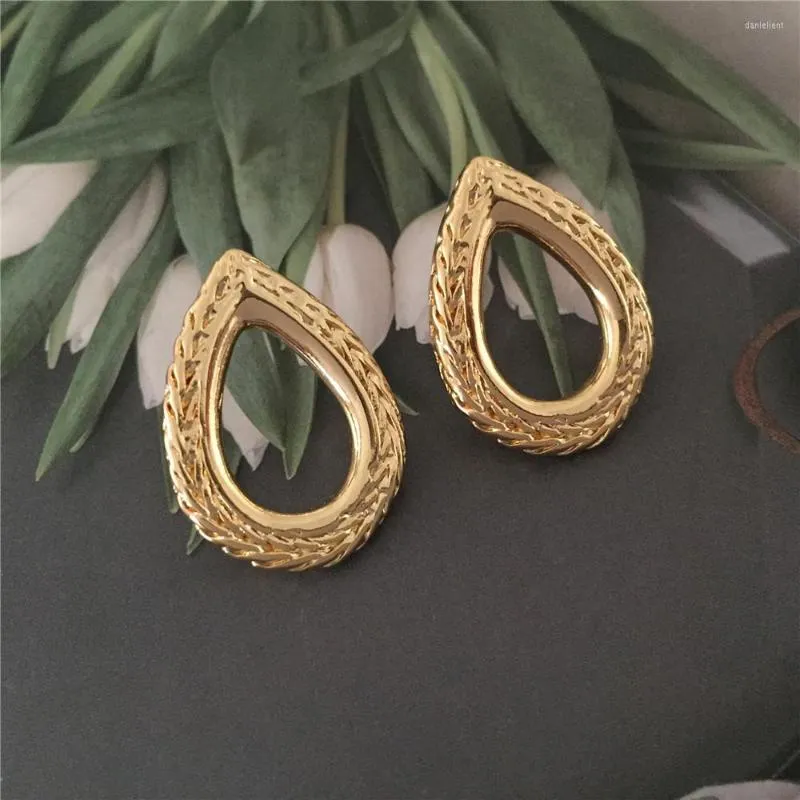 Stud Earrings Arrivals Gorgeous Gold Color Plating Wheat Engraved Around Waterdrop Shape For Women Delicate Party Jewel