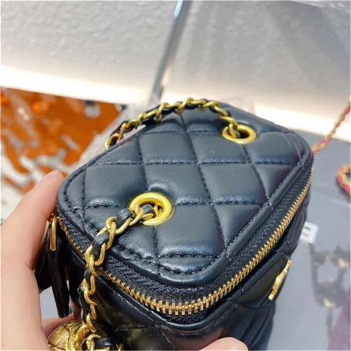 Chanel small classic box with chain 2020 hotsell