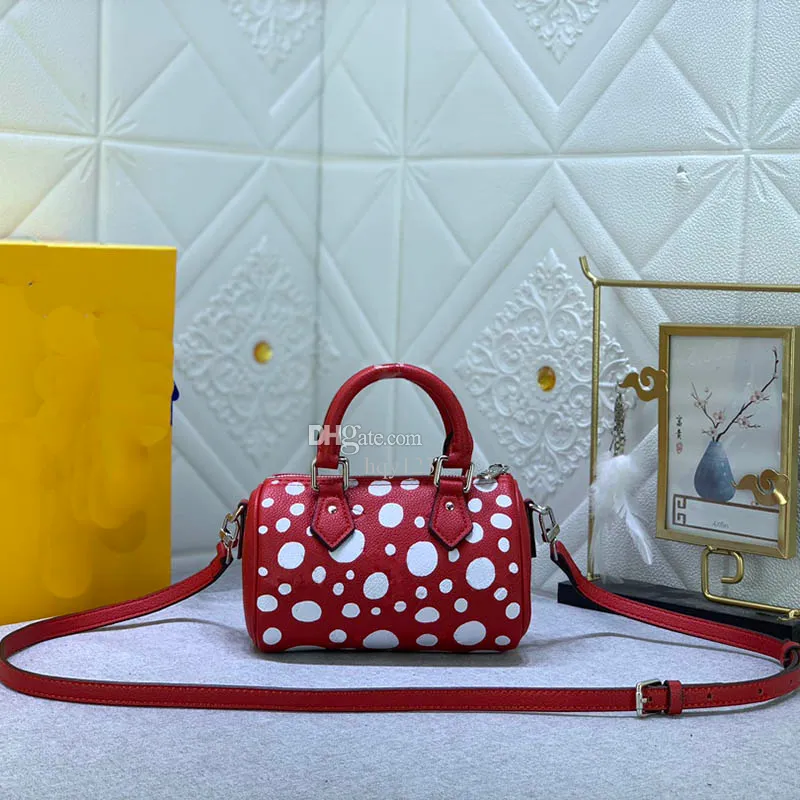 حقيبة Tote منذ عام 1854 ، حقائب مصممة للأزياء الفاخرة الفرنسية حجم 16x10x7.5cm M81910