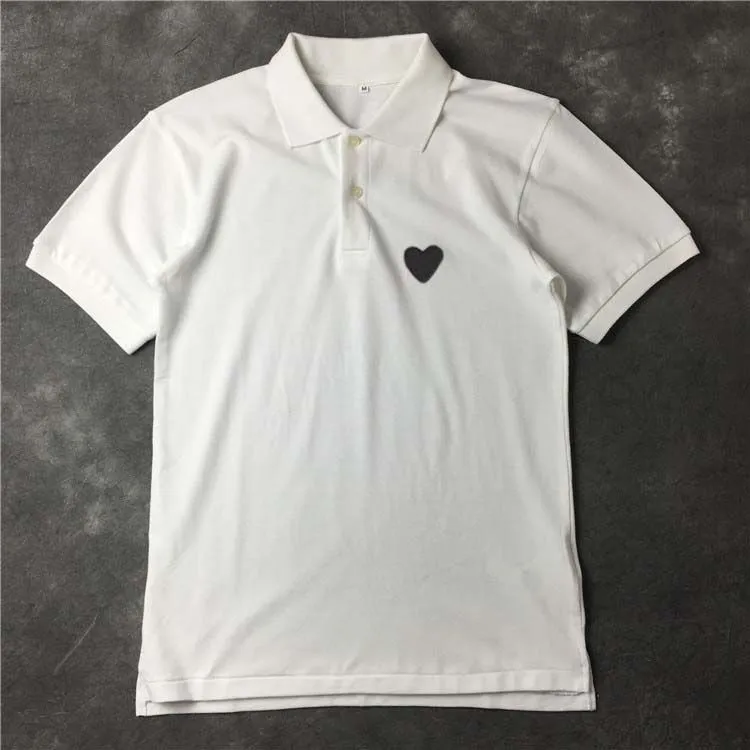 Erkek Tişörtler Avrupa ve Japon moda markası klasik beyaz siyah kalp polo gömlek kısa kollu çift işlemeli pamuklu erkek ve kadın tişörtler