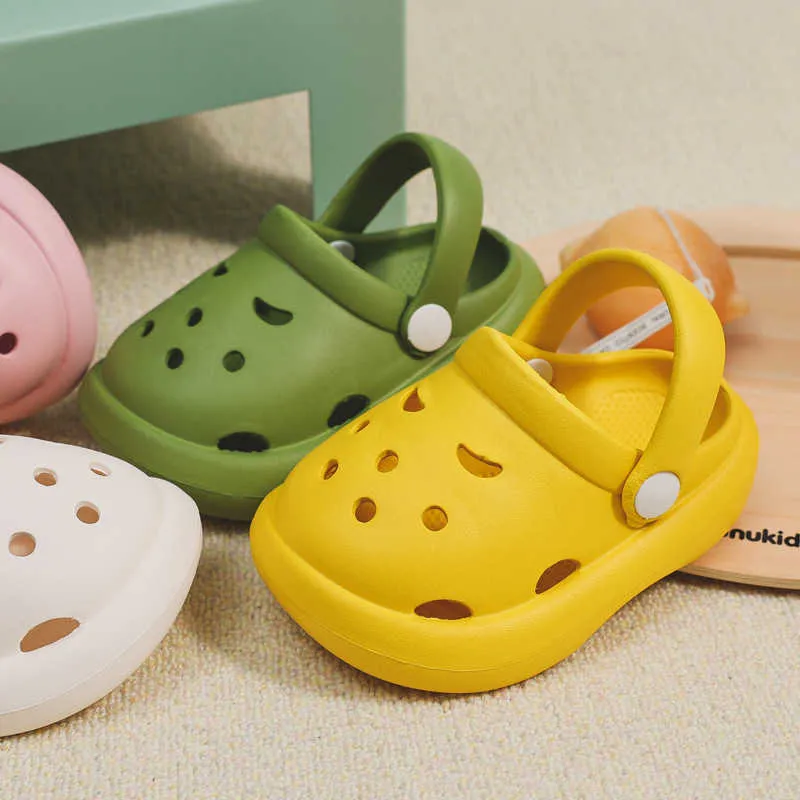 Slipper Summer Children's Slippers Outdoor Beach Boys Girls Hole Shoes EVA Comfortable Soft Slides Home Non-slip Breathable Baby Sandals T230302