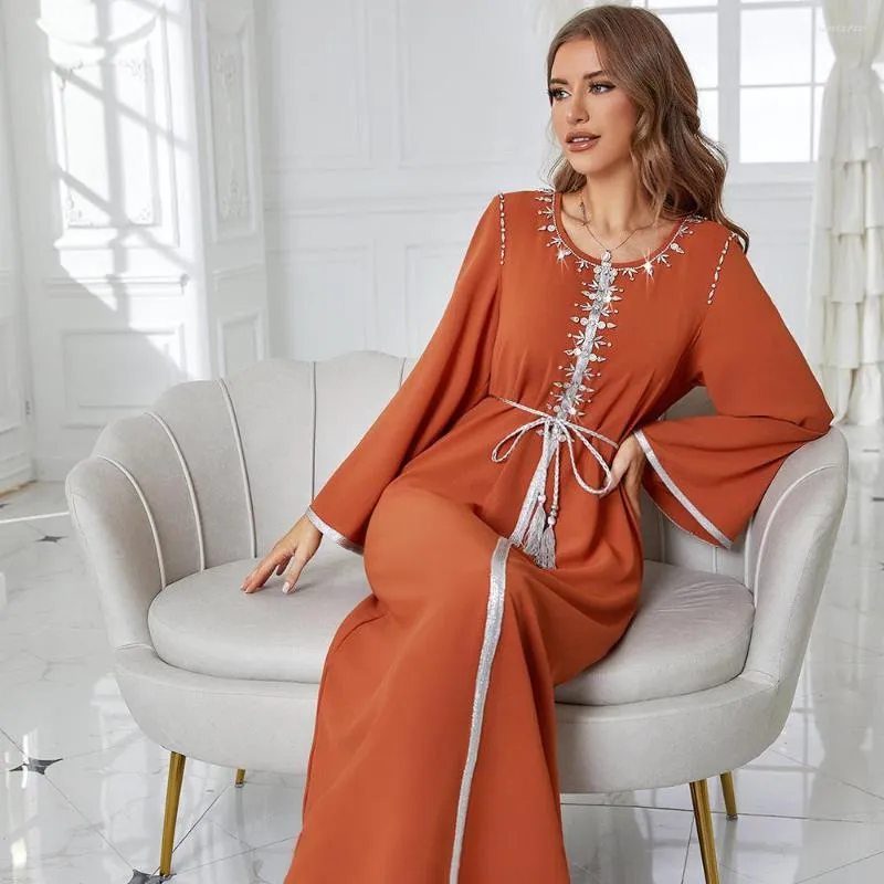 민족 의류 Wepbel Orange Ramadan Abaya 여성을위한 무슬림 드레스 이슬람 히잡 라인석 아랍어 칠면조 Kaftan Robe Maxi