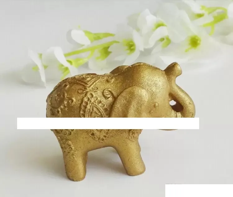 100 stcs Golden Gold Lucky Elephant Place Place Holders Holders Naam Nummer Tabel Plaats Wedding Gefoort Geschenk unieke feestartikelen