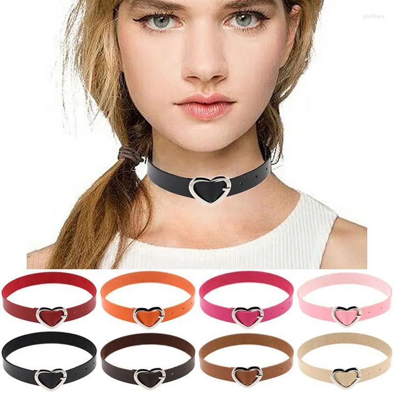 Choker 2023 EST Bijoux Punk Jewelry女性リベットネックレスPUレザーハートHarajuku Grungeファンキーバックルゴス