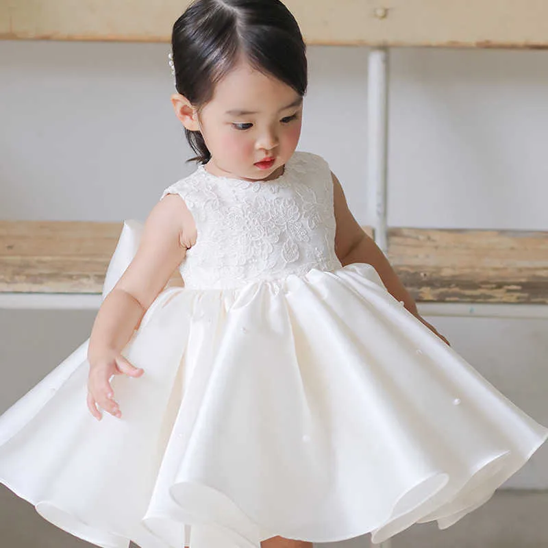 女の子のドレス2023プリンセスボールガウンfor baby baird kids leaveless laceフレアプレーンホワイトミディドレス子供エレガントパーティーウェアキッドフロック