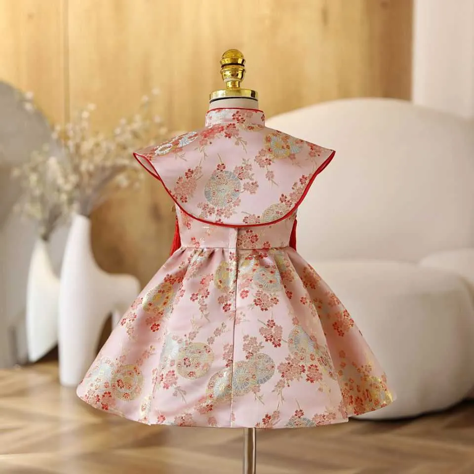 Flickans klänningar Baby Girls Chinese Style Tang Come Princess Ball Gown Chidlren Söt 1st Birthday Baptism Party Boutique Dresses Y827