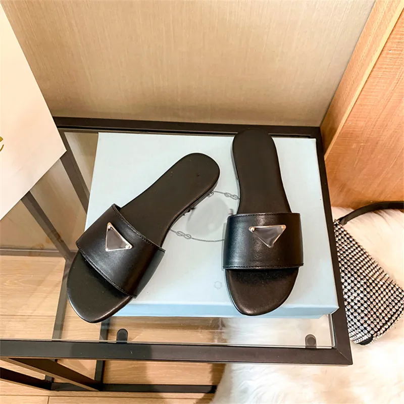 Designer Slipper Slide Sandals Summer s Must Have Casual Sandals for Women