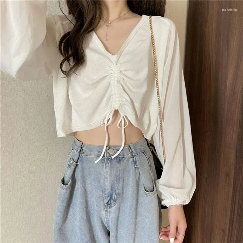 Kvinnors blusar Summer Women Sunscreen Shirt Bloues Sexig Lantern Sleeve V-Neck Drawstring Off Axla Chiffon Crop Tops