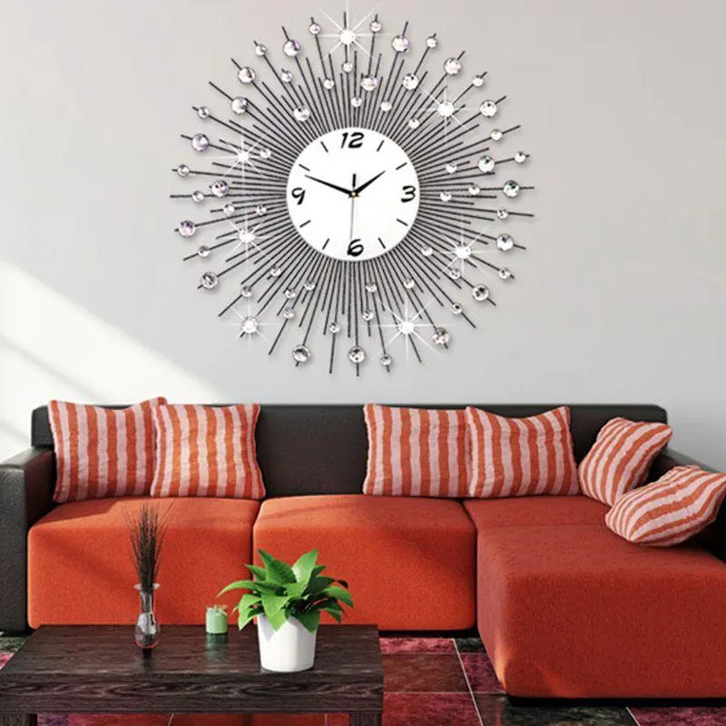 Wall Clocks 3D Big Clock Modern Design Home Decor Watches Living Room 64pcs Diamonds Decorative Wrought Iron Silent 60-75CM