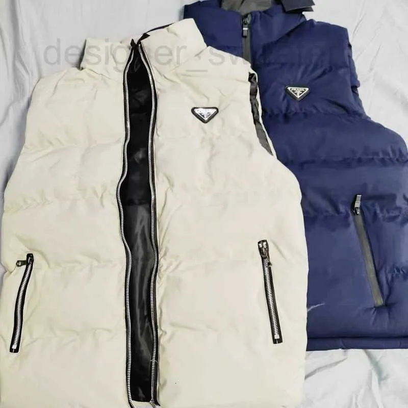 Gilet da uomo Gilet firmato grande triangolo design selezionato Tessuto lussuoso e confortevole morbido cappotto invernale da uomo resistente all'usura HII0