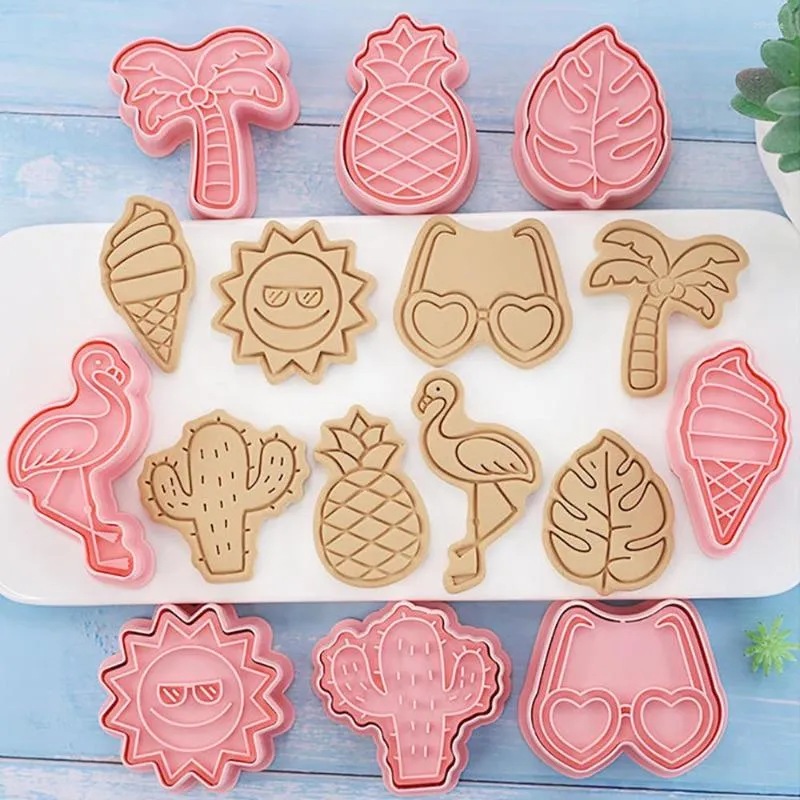 Bakningsformar 8st/Set Cartoon Summer Beach Cookie Cutters Plastiska pressbara kex Mögel Fondant Stamp Kitchen Pastry Tools Tools