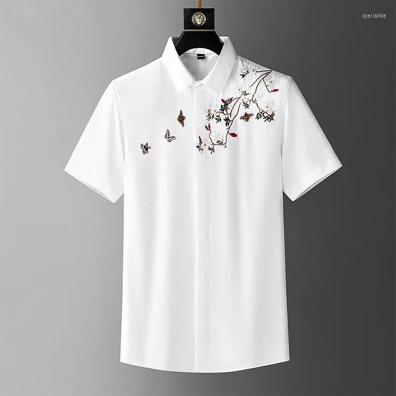 Camisas casuais masculinas florescem alto senso de ameixa bordado bordado masculino branco de manga curta de luxo de luxo de melhor camisa de negócios