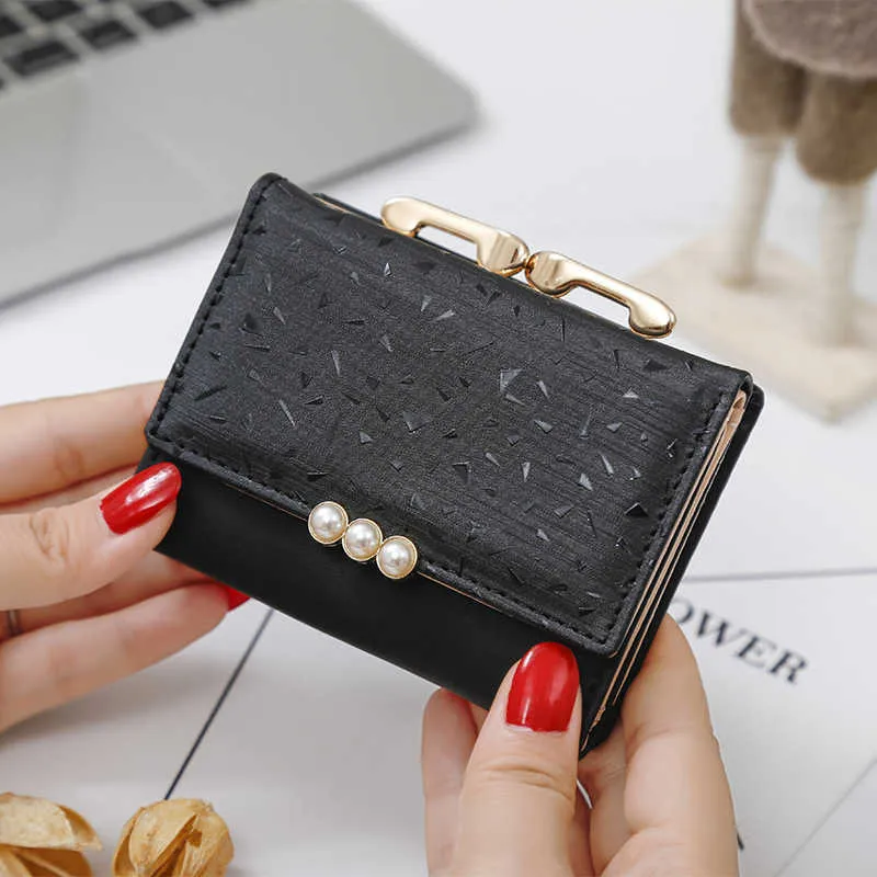 Wallets 2022 Pearl Element Trifold Women Wallets Short Soft Leather Ladies Purse Clamp Designer Coin Pocket Card Holder Female WalletL230303