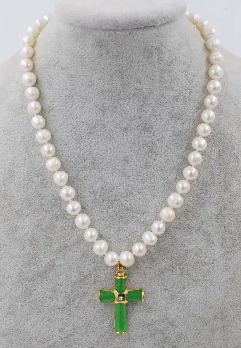 Kedjor sötvatten pärla vit halsband grön jade cross buddha 8-9mm nära runda 18 tum hänge natur grossistpärlor fppj mode gåva