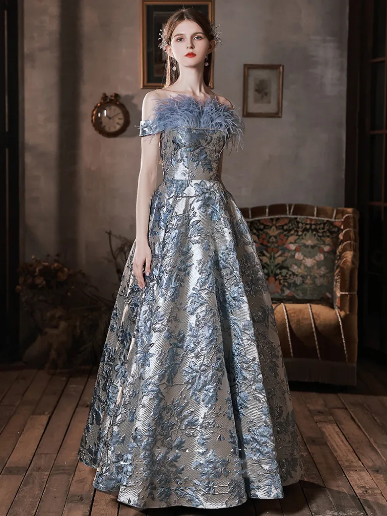 Robe de soirée en Satin Jacquard imprimé plumes, sans bretelles, élégante, épaules dénudées, bleu brume, luxe, robes formelles de fiançailles de célébrités