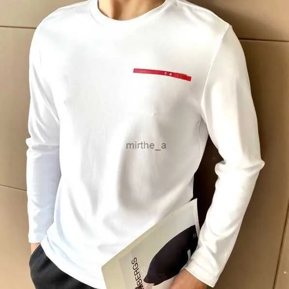 2023 Meilleures ventes p Famille Hommes Haut de gamme Véritable Triangle Logo Coton Mercerisé À Manches Longues Col Rond T-shirt Underlay 9l501nib