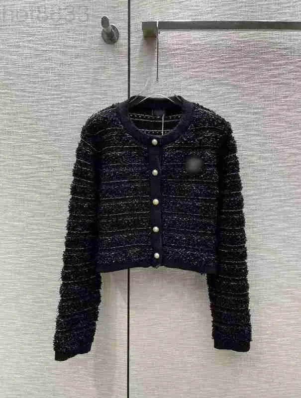 Kadın Sweaters Designer 2023 Yeni Bahar Milan Pist Mürettebatı Boyun Uzun Kollu Yüksek Son Jacquard Haligan Üstler U8t9