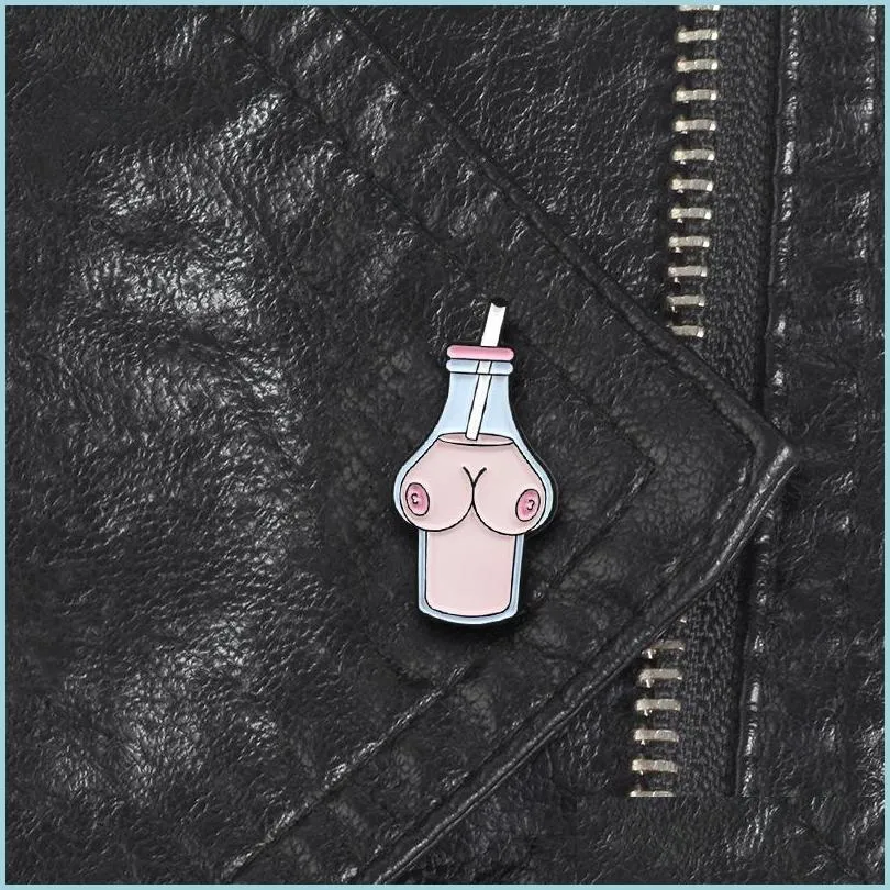 Cartoon Accessories Chest Drink Bottle Brooch Body Organ Breast Personality Pink Enamel Pin Lapel Coat Cute Badge Men And Women Gift Dhl6O