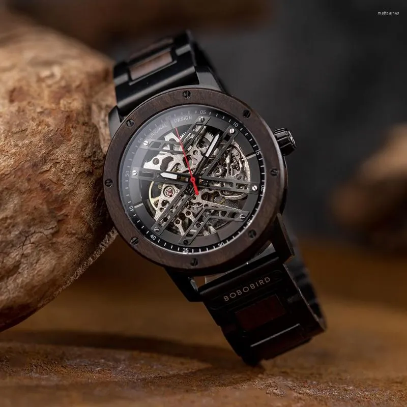 腕時計自動機械式時計ボボバードトップビジネスメン木製腕時計ユニークなカスタム刻まれた時計クリスマスギフトボックス