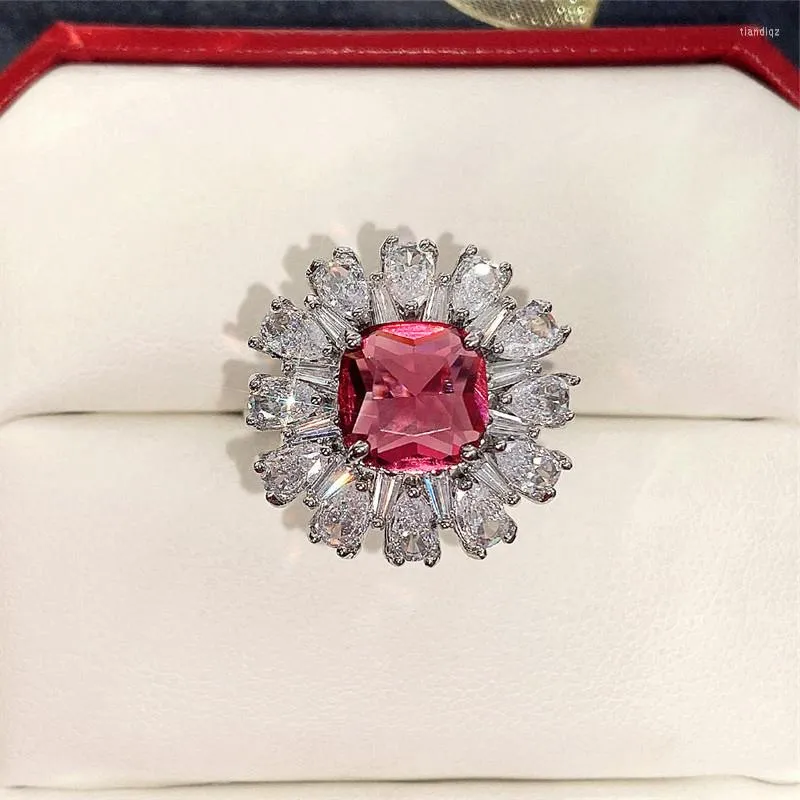 Accesorios de anillos de boda de cristal para mujer, anillo femenino de fiesta, joyería bonita roja Micro pavé, bandas de moda simples Vintage