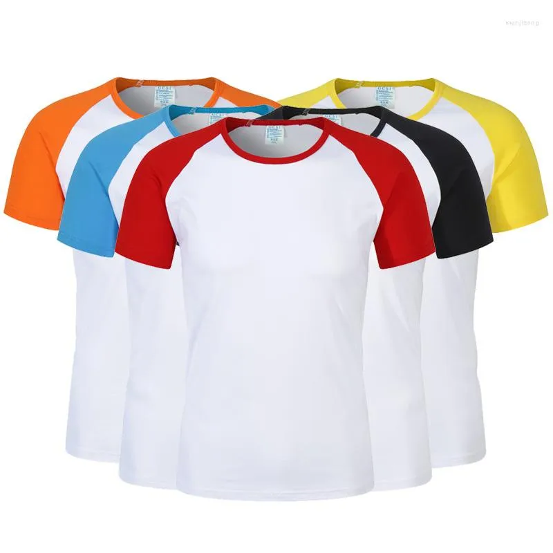 メンズTシャツ夏のメンズカジュアルショートスリーフTシャツソリッドカラーシンプルなスリムワイルドファッション