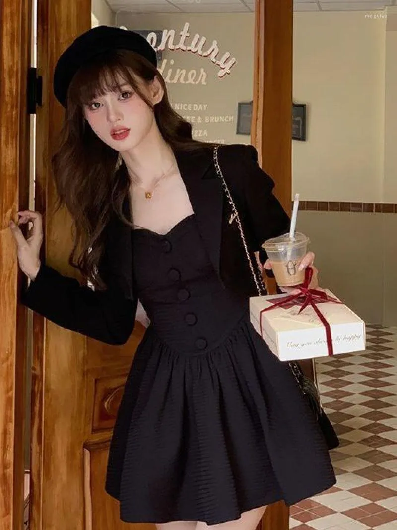 Nice day dresses shop
