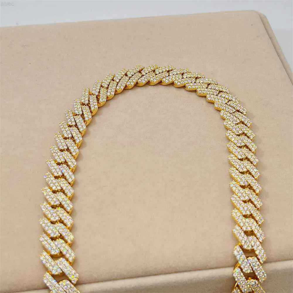 2023 Ny design Luxury Life Style 15mm VVS Moissanite Diamond Sterling Silver Cuban Link Chain Halsband