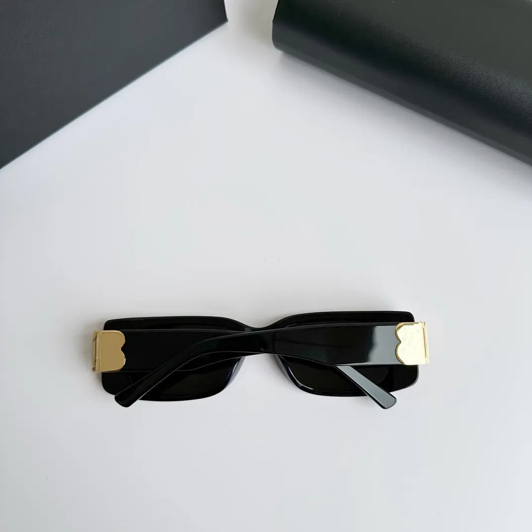 2023 Designer Rectangle Square Black Rectangle Sunglasses For Women And Men  Small Black Fashion Shades With Big Frame, UV400 Protection And Stylish  OculosRY8W Design From Discount66, $8.97