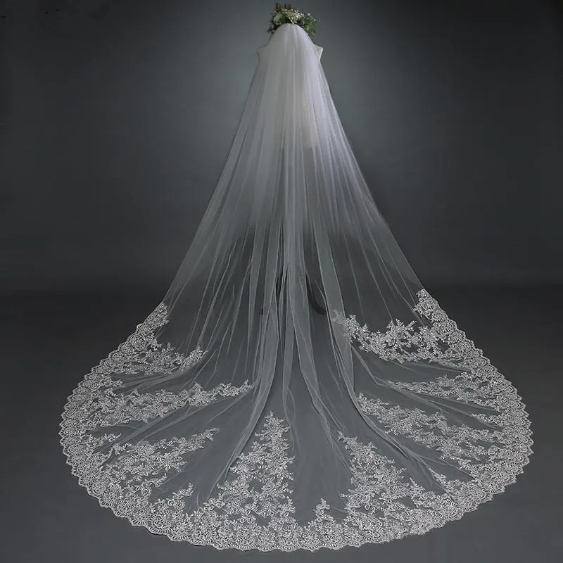 Bridal Veils 2023 mode 3m witte ivoor kathedraal lengte bruiloft één laag kanten accessoires sluier met kam