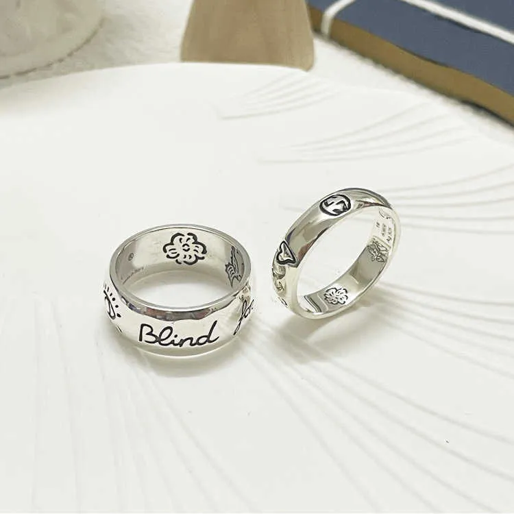2023 Neues Luxus hochwertiger Modeschmuck für Silberblumenvogel Paar breites und schmaler Version Ring Bling für Liebe
