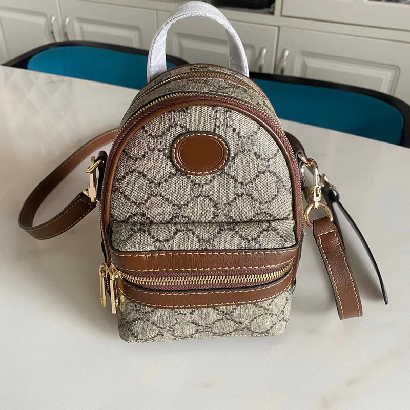 Mini Sırt Çantası Erkek ve Kadın Sırt Çantaları Tasarımcı Sırt Çantası 725654 tarzı Küçük Çantalar Lüks Bel Çantası Bayan Debriyaj Çanta Crossbody Gletter Baskılı