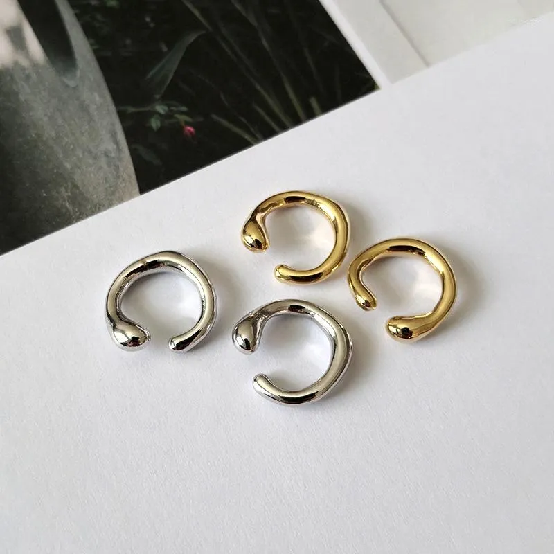 Ryggar örhängen enstaka stycke oregelbundet guld utan piercing metall geometrisk chunky brosk för kvinnor minimalistisk öron manschett