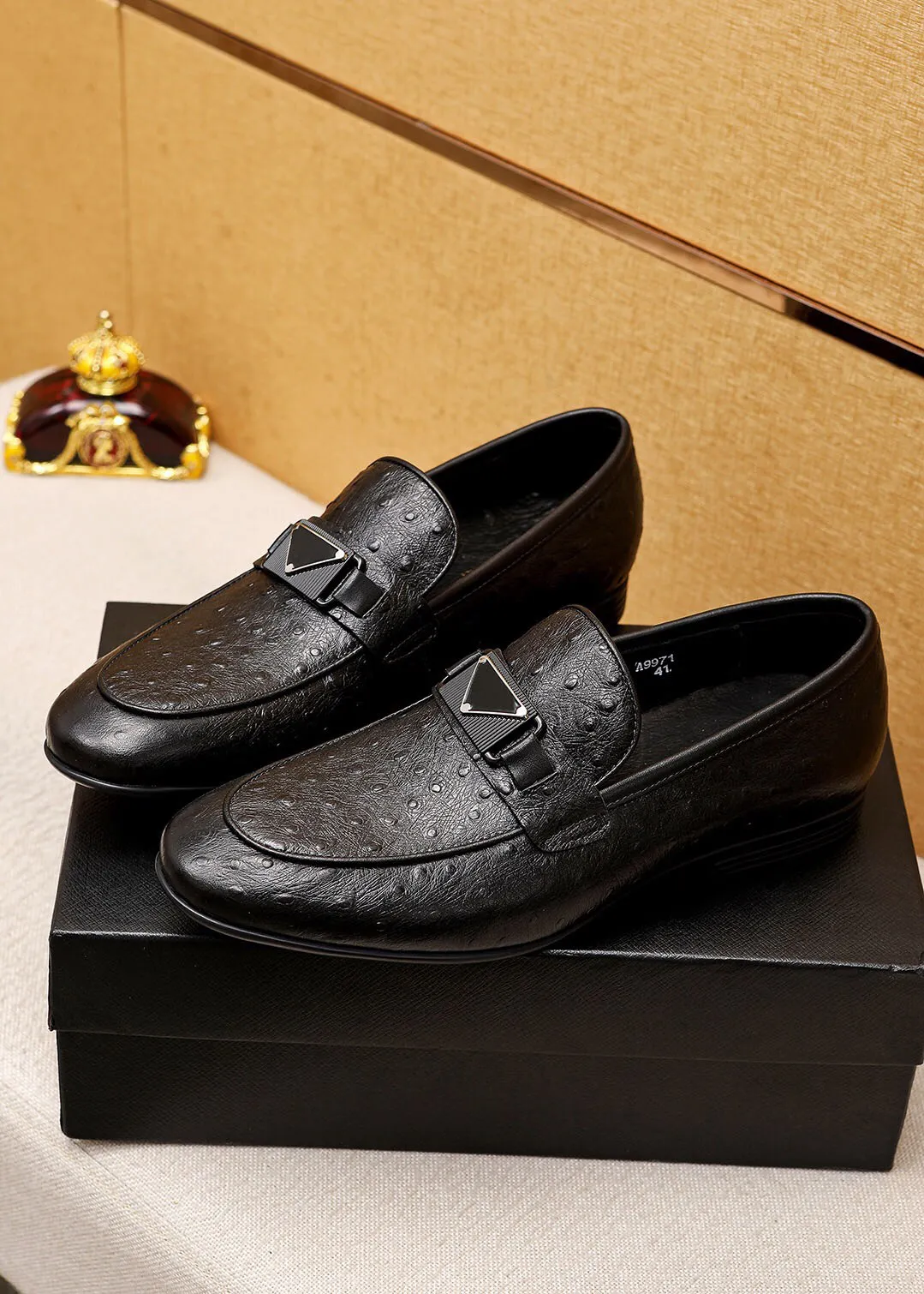 2023 Mens Formal Designer Designer Shouse Высококачественная выпускная свадебная мода вечер Oxfords мужской бренд. Случайные лоферы размером 38-45