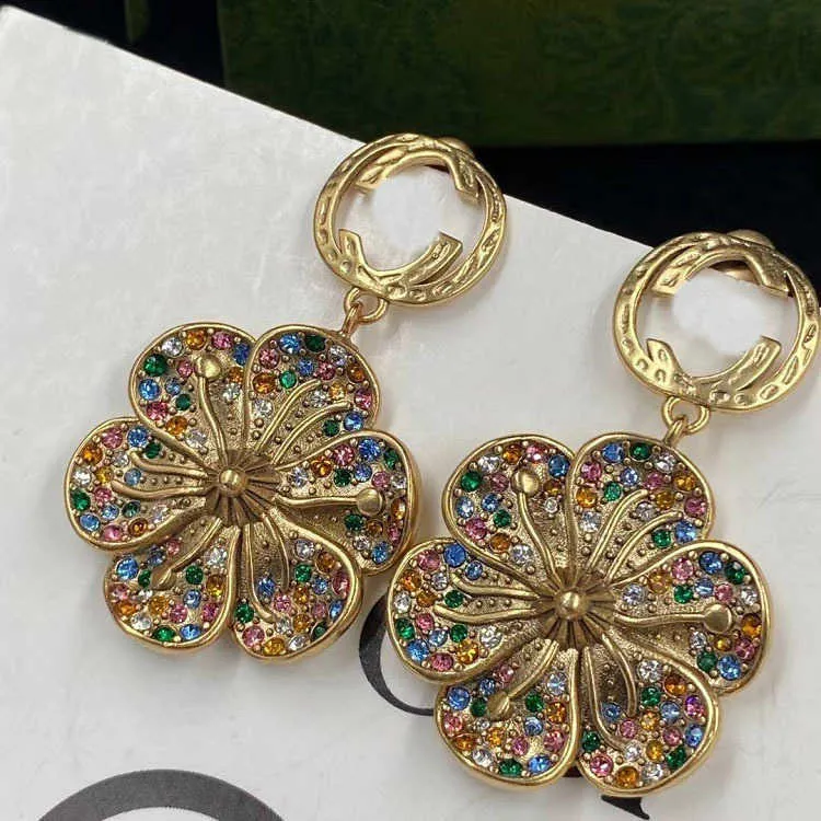 2023 nouveau luxe de haute qualité bijoux de mode pour Double fleur couleur strass laiton argent aiguille Premium boucles d'oreilles femme