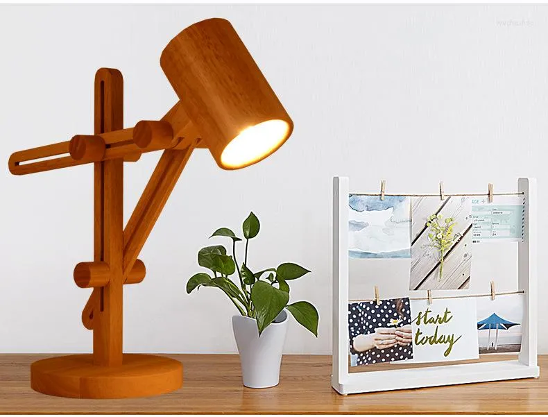 Tafellampen Noordige massief houten bureaulamp creatieve mode tentoonstelling Hall woonkamer studeren individueel slaapkamer bed decoratief