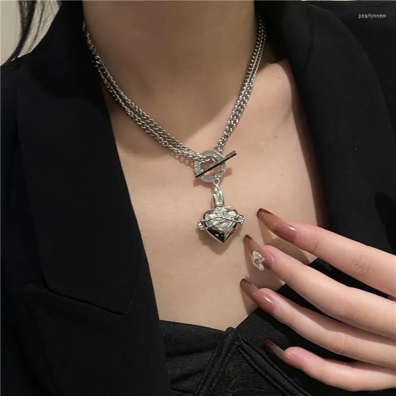 Catene Coreano Retrò Elegante Ciondolo Cuore Catena Maglione Ins Stile Nicchia Lettere Collana Clavicola Rossa Netta Fresca Dolce Per Le Donne