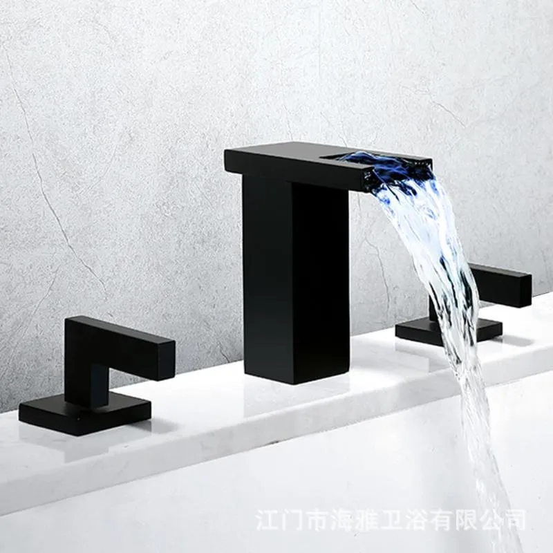 Robinets de lavabo cascade robinet en laiton 3 trous 2 poignées luxe cuivre bassin froid mitigeur Top qualité noir or brossé