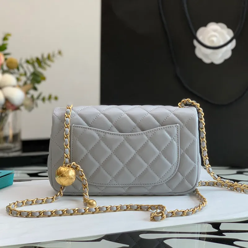 Bag with chain detail sale
