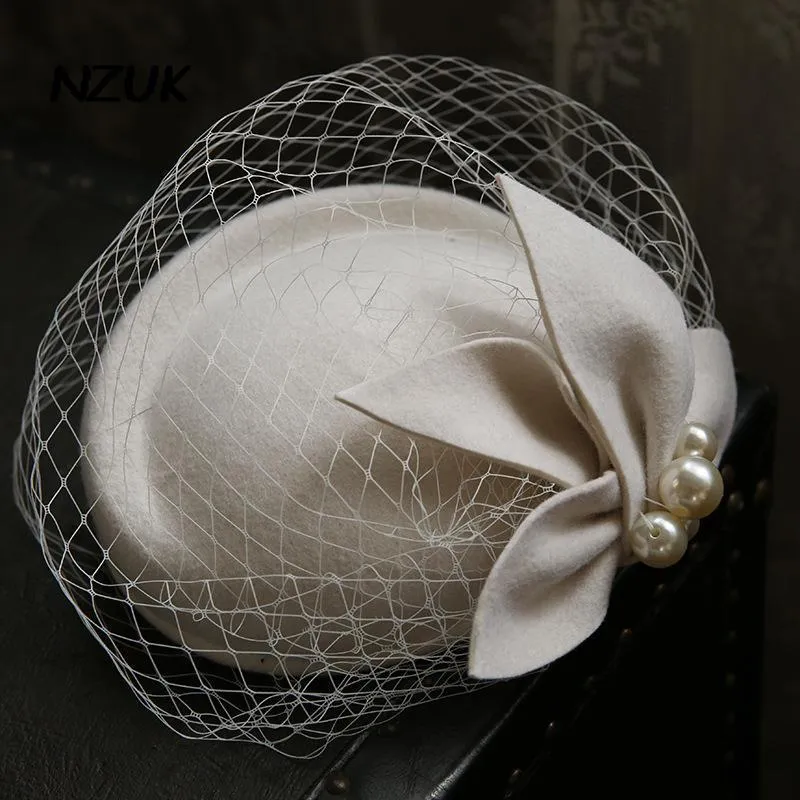 Stingy Brim Hats NZUK England Gesichtsschleier Fasinator Hut Frauen Reiner Wollfilz Baskenmütze Braut Hochzeit Blume Perle Blume Fedora Stewardess Cap 230306