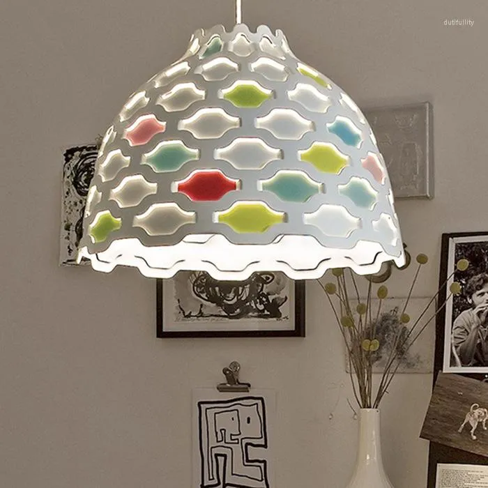 Pendantlampor Restaurang ljuskrona matbordslampa färg nordisk modern minimalistisk vardagsrum aluminium lampskärm