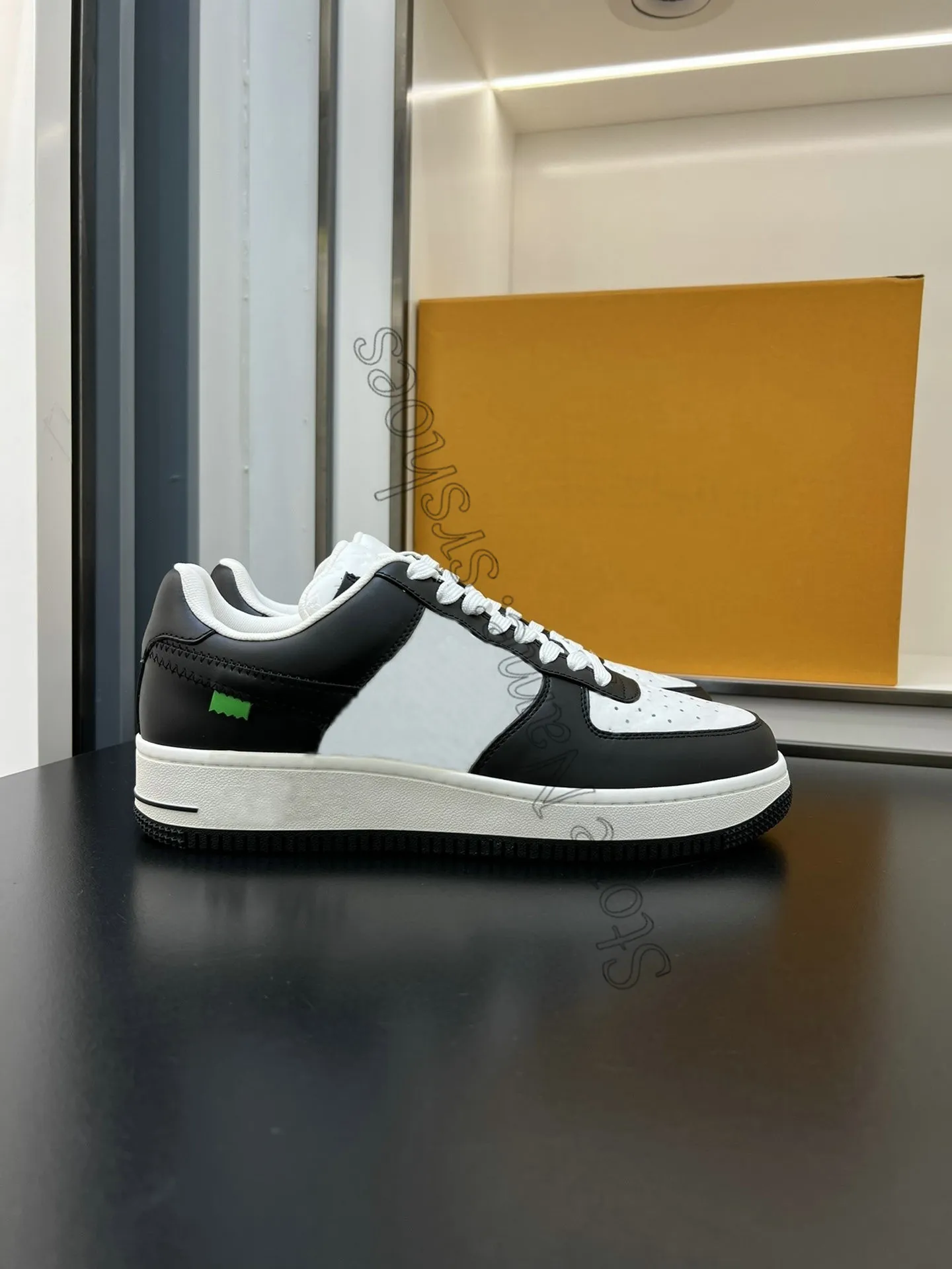 Nivia shoes shop for women