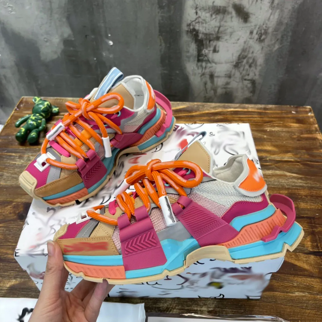 Chunky colorful sneakers sale