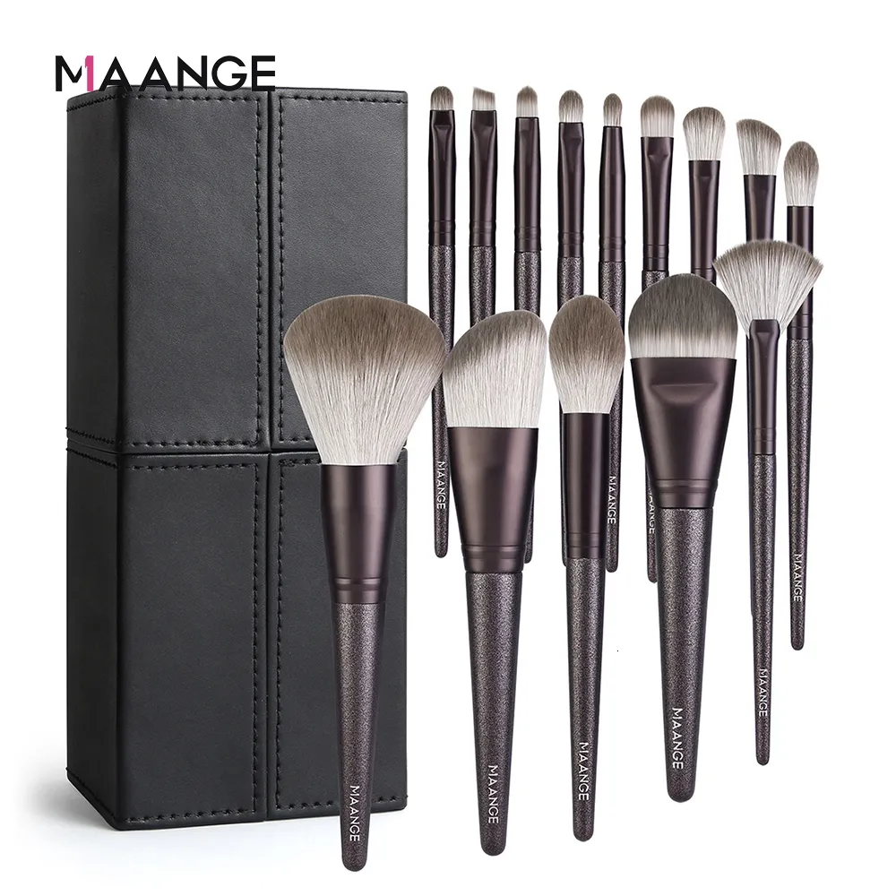 Инструменты макияжа Maange 7/12/14PCS Makeup Brush Set с держателем лицевой основой большой порошок румяной тени для век консилер красота макияж 230306