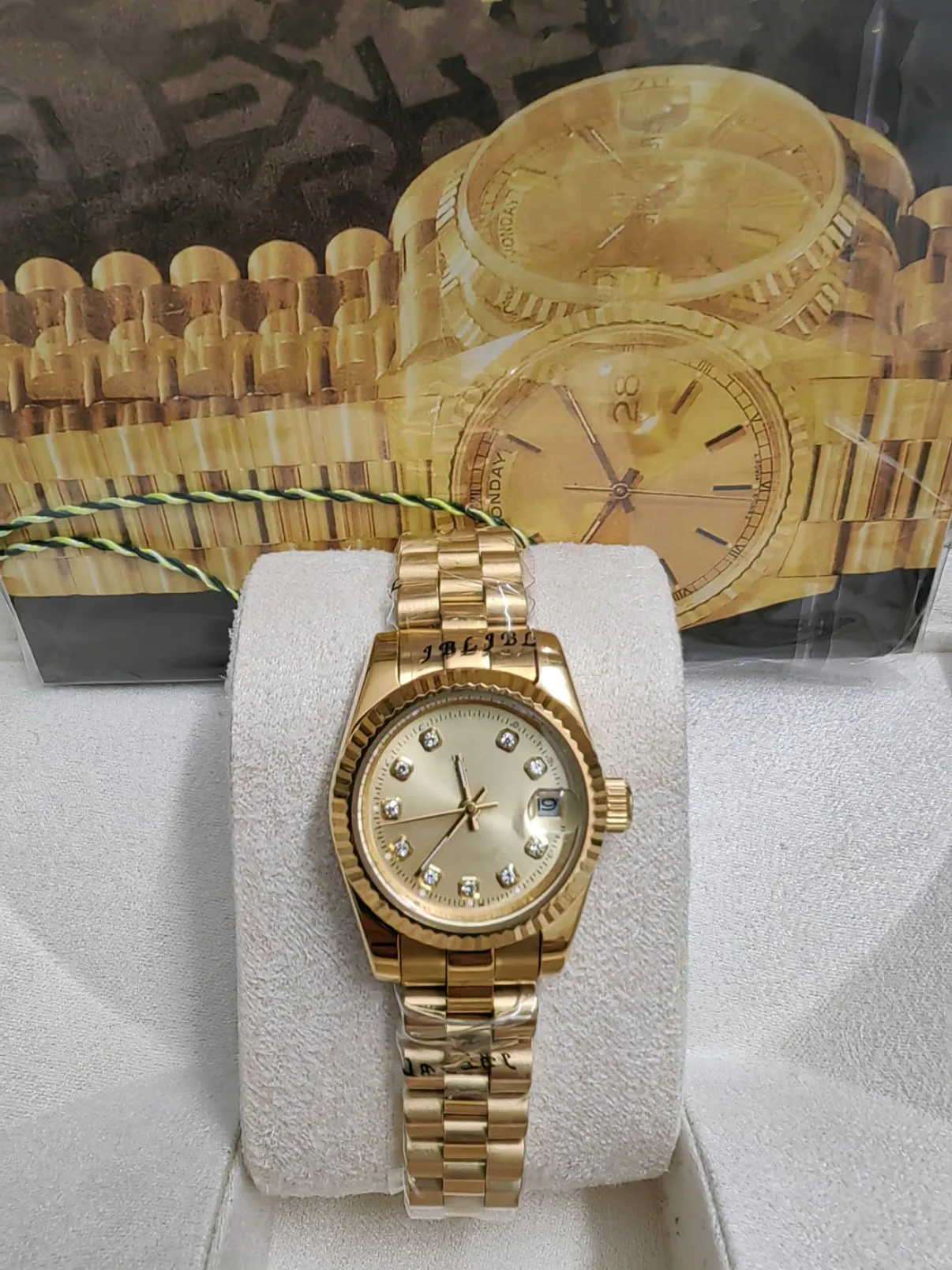 Com caixa original vendedor de ouro dourado, mulheres assistem tamanho de mulher 26mm Date Girl Sapphire Glass Wristwatch 2813 Movimento Movimento Automático Relógios de Mecânica 2023