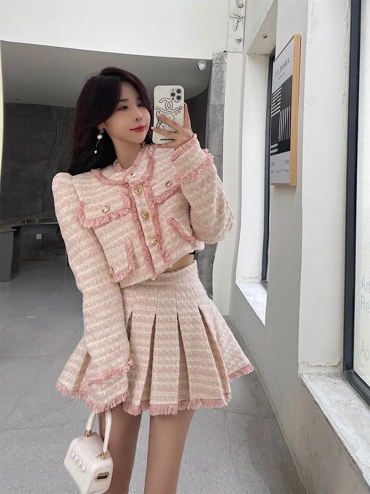 Korean Fashion Sweet Tweed Two Piece Womens With Tassel Detail And Small Fragrance Tweed Detailing Womens Short Jacket, Coat, And Skirt Set 230303 From Bai03, $49.96 | DHgate.Com Korean Fashion Sweet Tweed Two Piece Womens With Tassel Detail And Small Fragrance Tweed Detailing Womens Short Jacket, Coat, And Skirt Set 230303 From Bai03, $49.96 | DHgate.Com