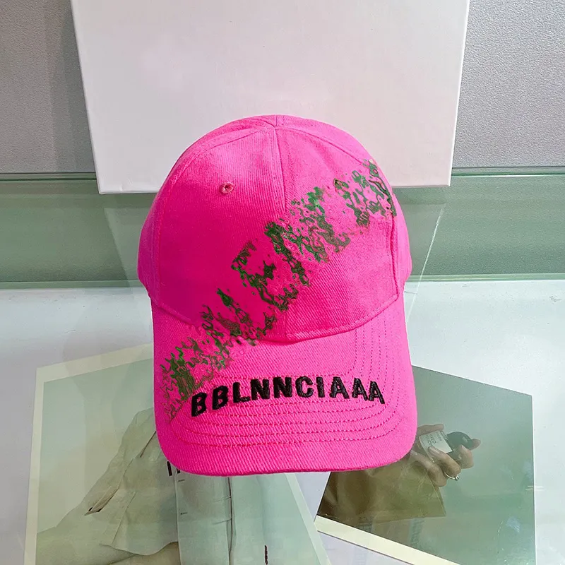 BB Balencaigaly Luxury Designer Hat Cap Baseball Cap och andas för män och kvinnor klassisk stil avslappnad och enkel mycket bra trevlig 584