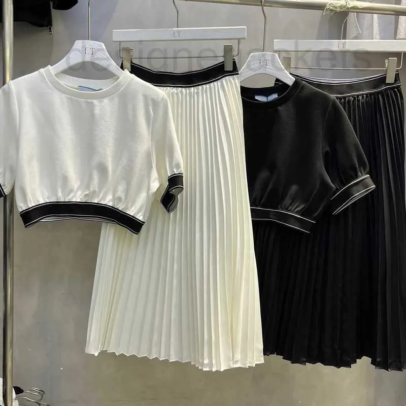 Deux pièces robe Designer femmes ensembles costume jupe été deux pièces mode haut court avec nombril exposé T-shirt pantalon taille S-L K7T3