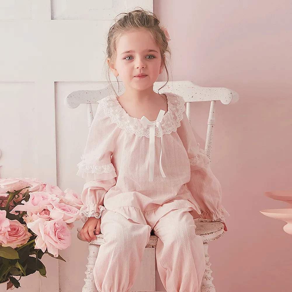 Pajamas Children Nightwear Girl Princess Pink Pajama Set.Lace TopsPants.Vintage Toddler Kid Lace Pyjamas Set.Royal Style Sleepwear 230306